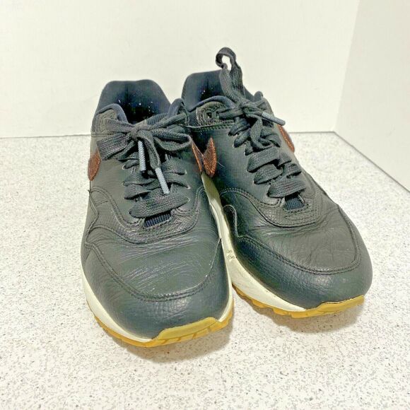 Nike Air Max 1 Premium Womens 454746-020 Black Gum Running Shoes US size 8 - Picture 2 of 11